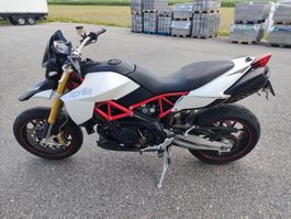 Aprilia Dorsoduro 1200