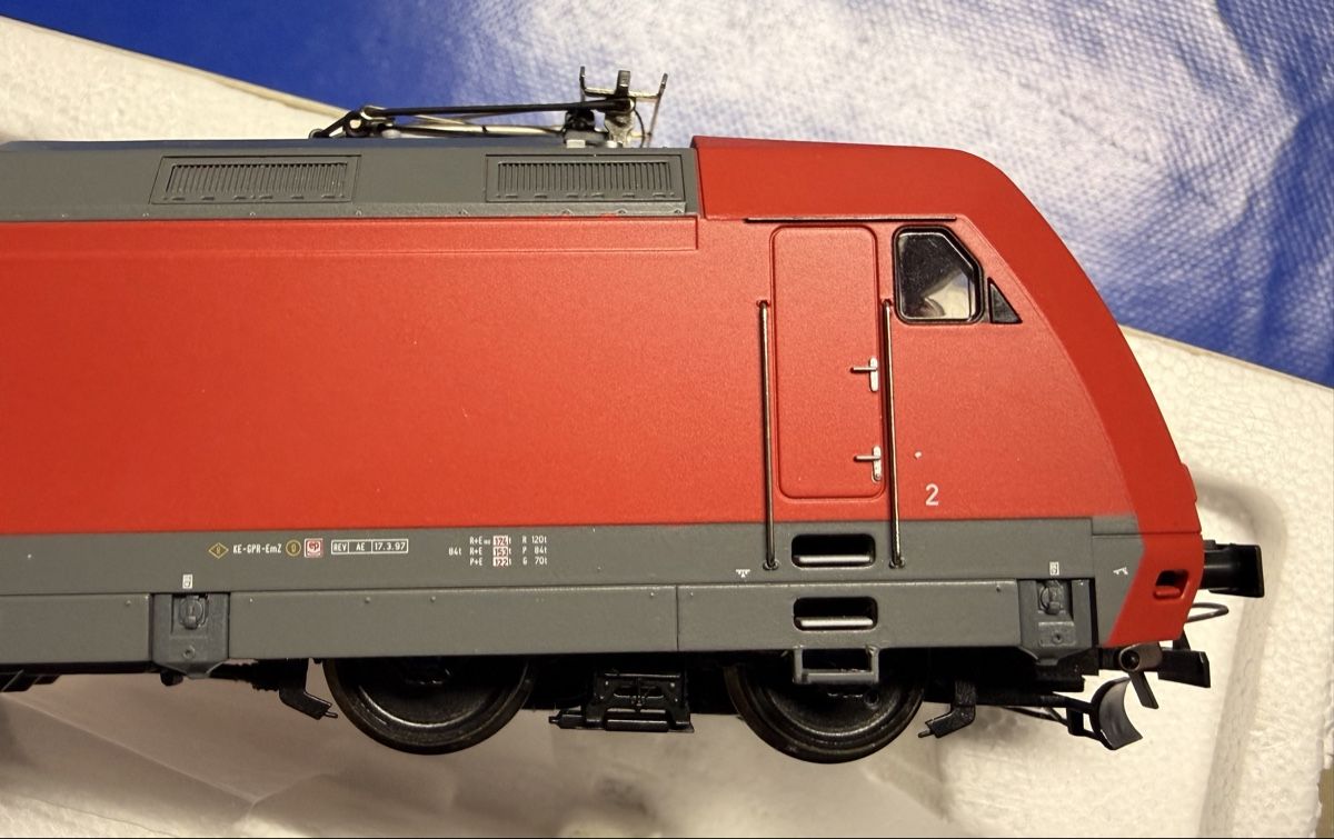 Roco Modellini di ferrovie: Re 421 DB BR101 – Nuovo (secondo la descrizione) da Frick venduto da Freddoo93 2
