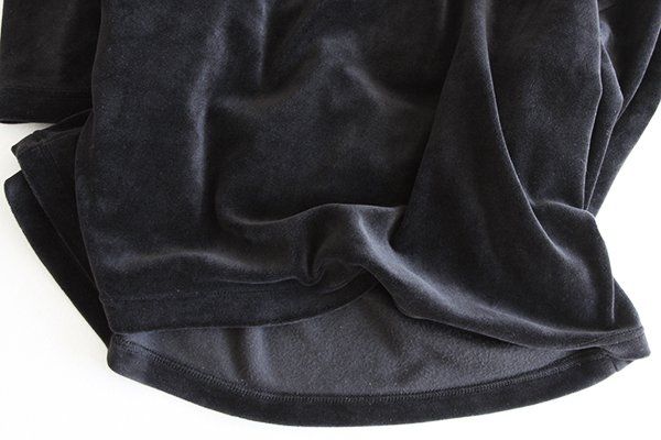T-Shirts: URBAN CLASSICS | Crop Shirt Samt XL | Kurzarmpulli Samtshirt – Gebraucht aus Engelburg von Rmueller 3