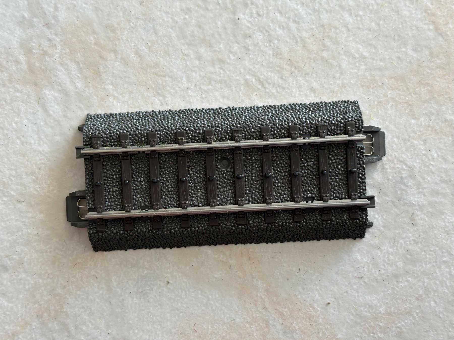 Märklin Modelleisenbahnen: 1x Marklin C 24077 Gleis – Gebraucht aus Hauterive NE von eriamch