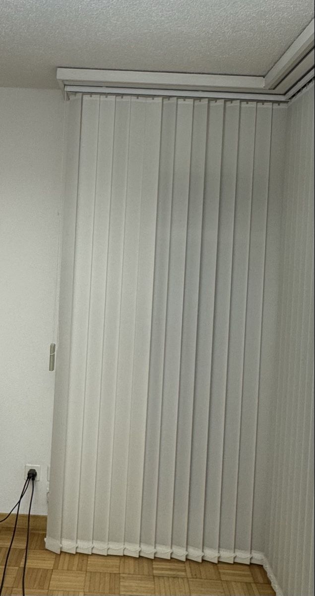 Tende da sole: Stoffjalousie 130x240 – Usato da Tägerschen venduto da Nat_Mur92