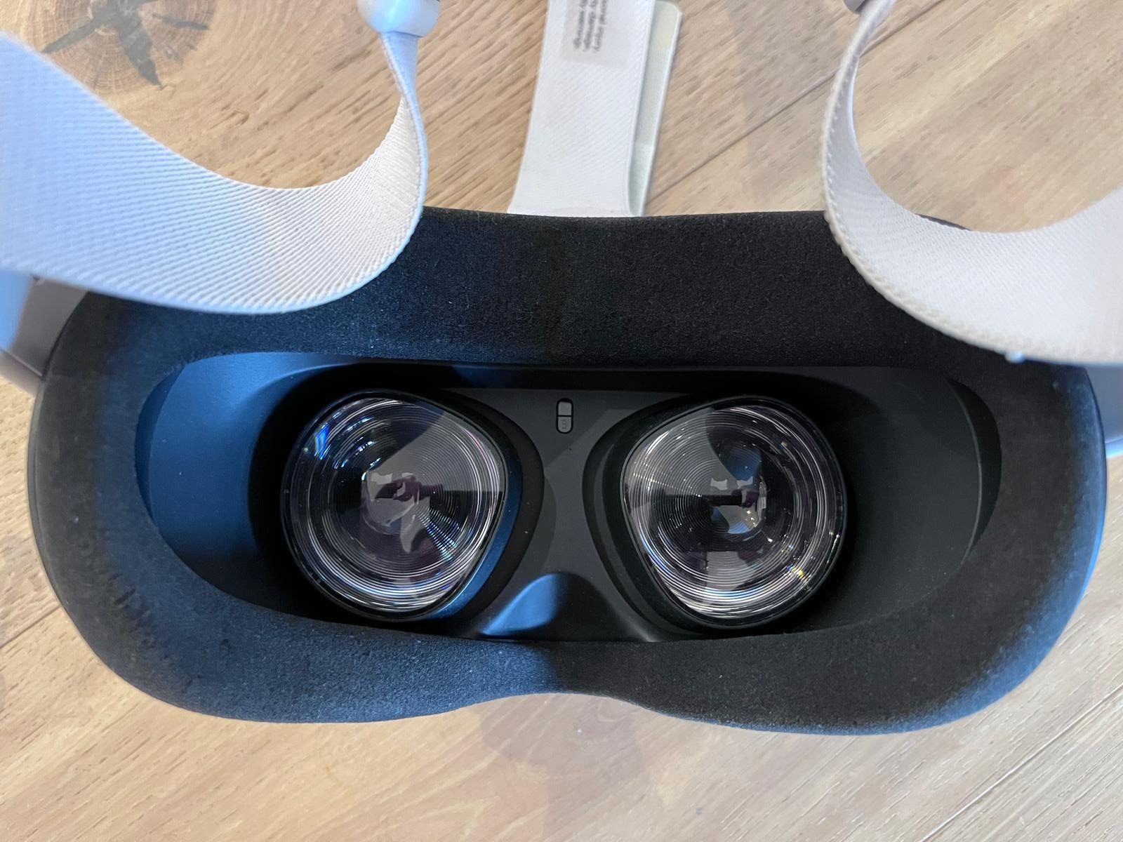 Meta Casco VR: Oculus Quest 2 VR-Set inkl. Originalverpackung – Usato da Uitikon Waldegg venduto da mdi_vyr5 3