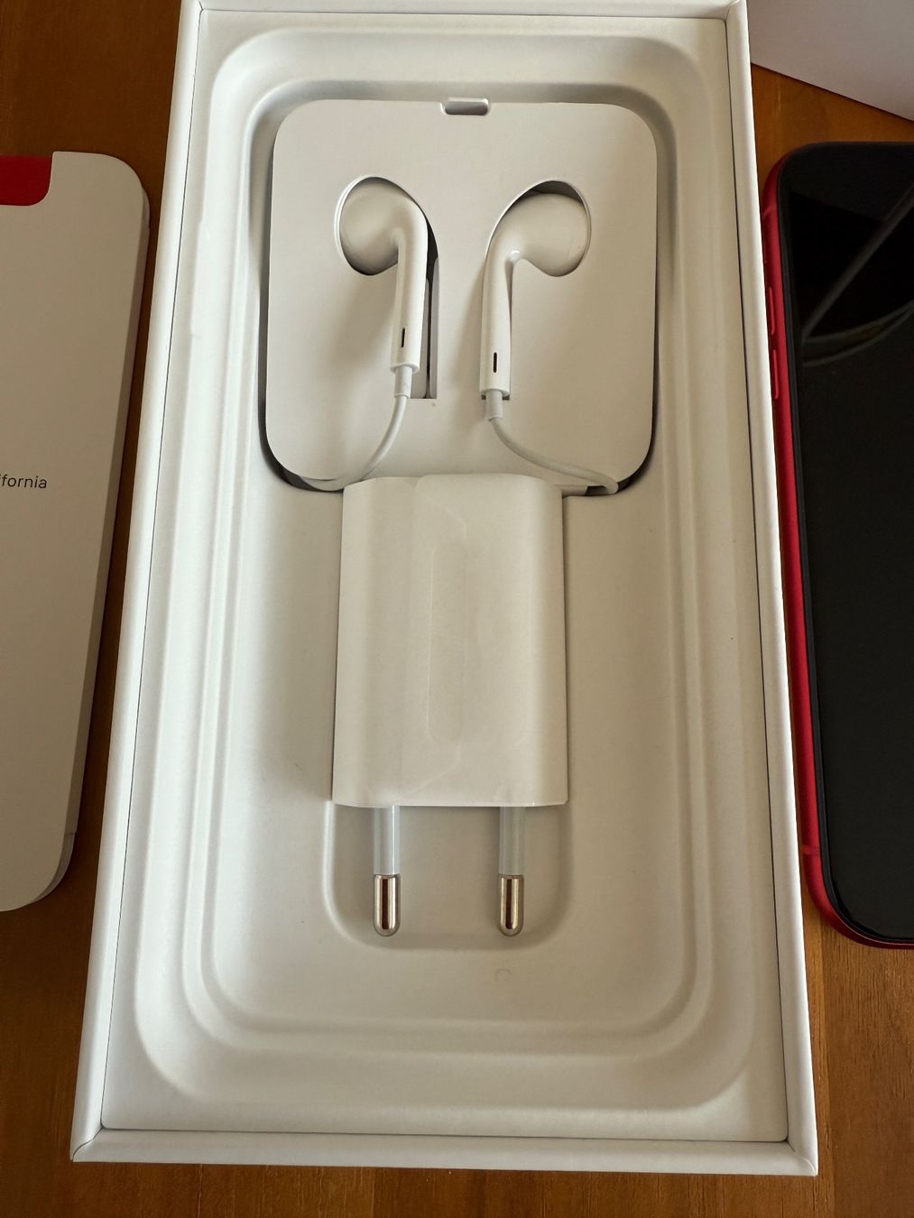 Apple Telefoni cellulari / Smartphones: iPhone 11 Rot 64GB top Zustand – Usato da Oberengstringen venduto da Cybi68 5