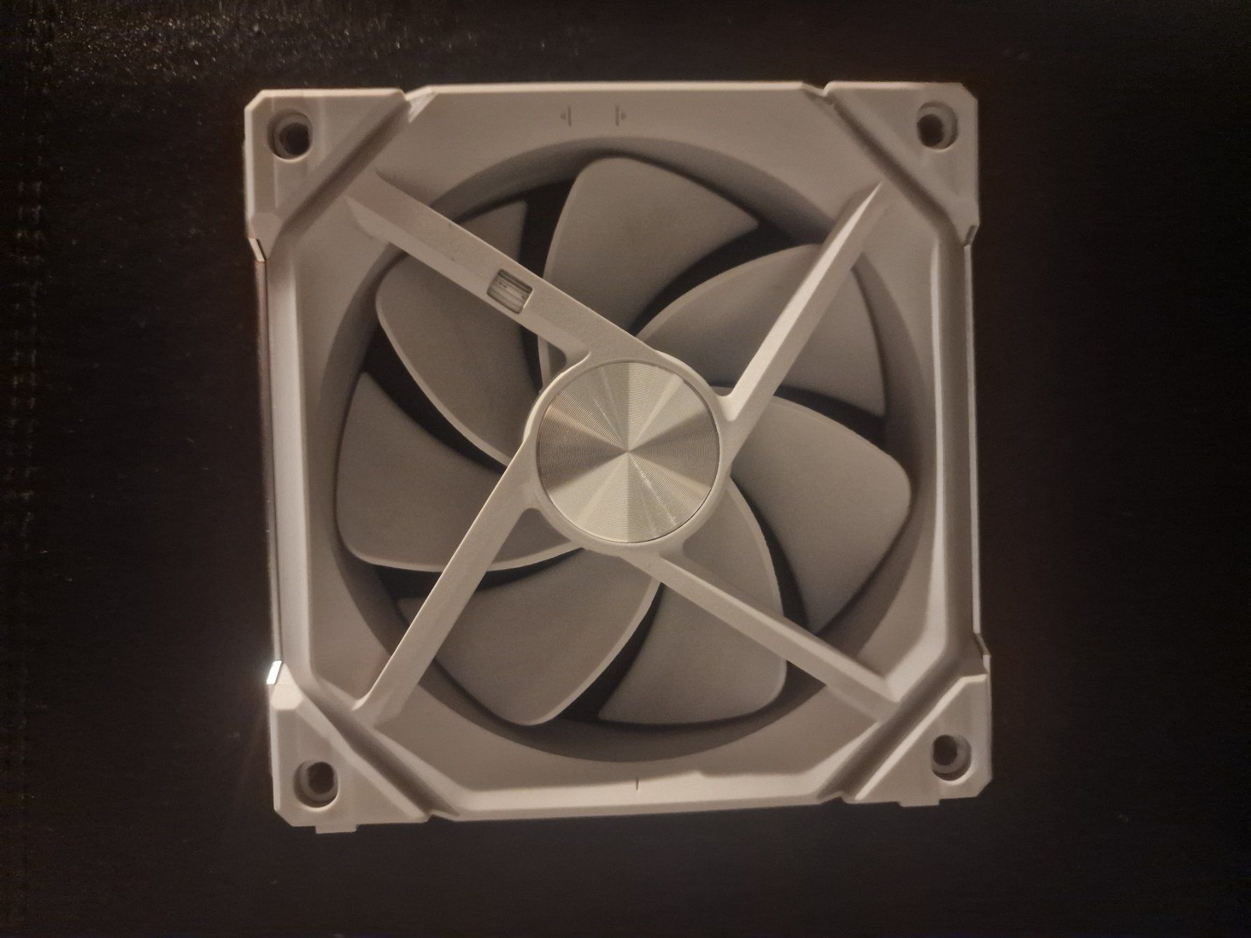 Lian Li Custodie: Lian Li 120mm Infinity Fans – Usato da Münsingen venduto da tim_2xql 1