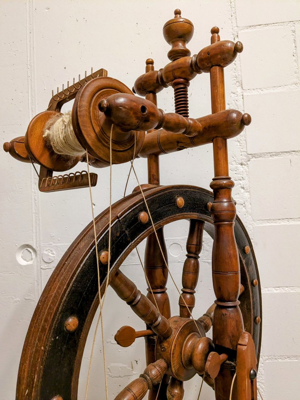 Spinnräder: Spinnrad – Gebraucht aus Dübendorf von  4