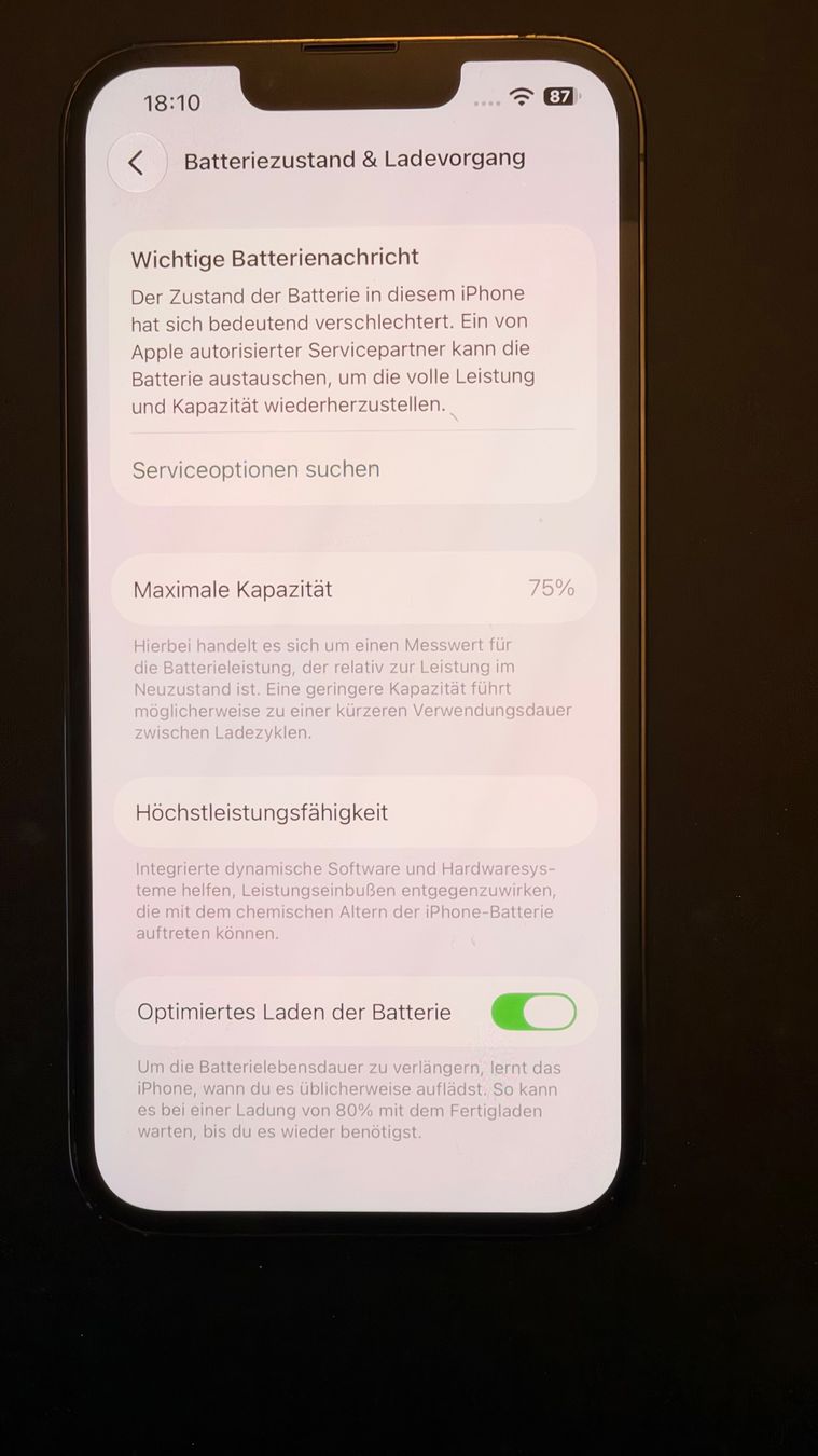 Apple Handys / Smartphones: Apple iPhone 13 Pro 256GB mit QuadLock Hülle – Gebraucht aus Volketswil von Tommy_76 4