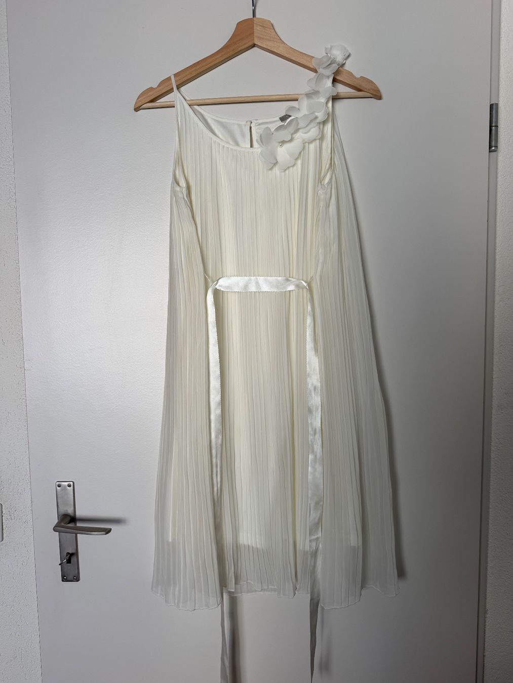 Lotti di vestiti: 6x Kleid Gr. S – Usato da Zürich venduto da Kiku29 5