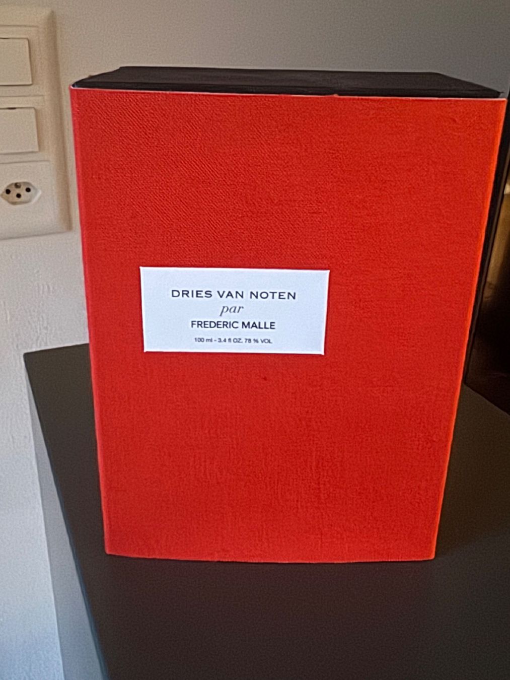 Frédéric Malle Profumi & Eau de Toilette: Frederic Malle Dries Van Noten edp 100ml – Nuovo (secondo la descrizione) da Kriens venduto da Cloudyroom 1