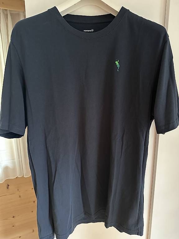 T-shirts: Norröna Climber Tshirt Herren Top – D'occasion à Zermatt par ber_sdz7