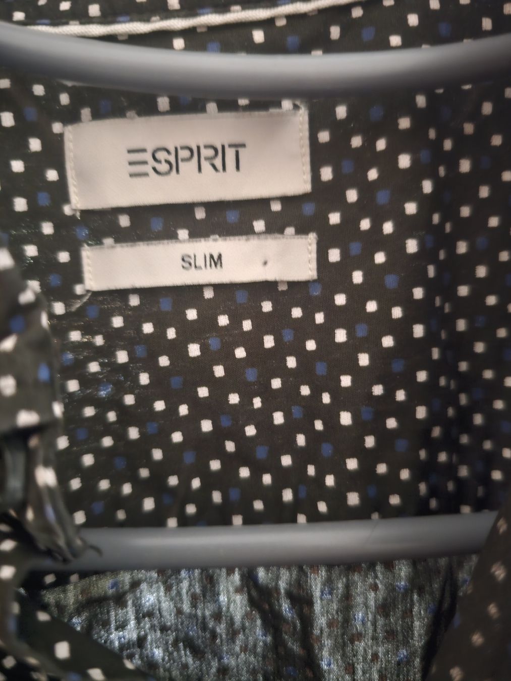 Esprit Hemden: Chemise Esprit, slim, comme neuve! – Neu (gemäss Beschreibung) aus Sornetan von T.a333 2