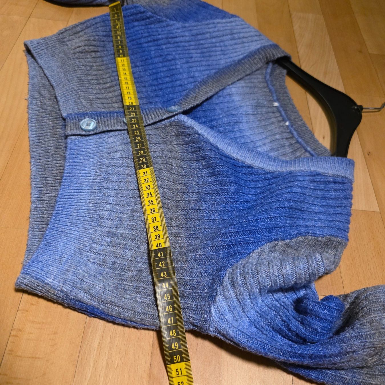Jacken: Kurze Strickjacke – warm und modern – Gebraucht aus Wald ZH von CapLux 5