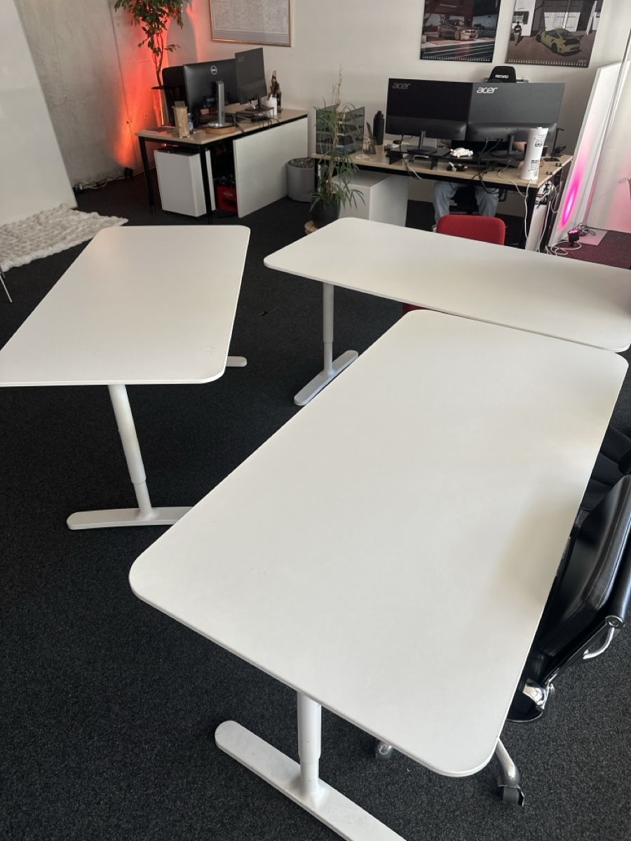 Schreibtische: 3x Tisch Büro weiss – Gebraucht aus Zürich von nde_vjv5