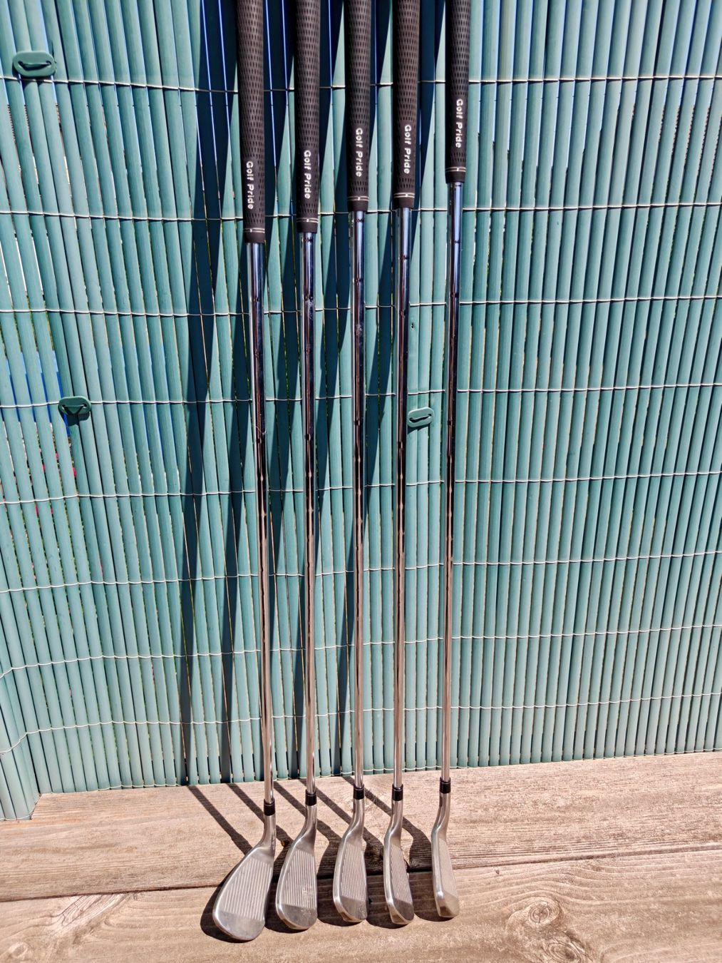 Taylor Made Mazze & Set: Taylor Made Stealth Eisenset A, P, 9, 8, 7 – Usato da Lyssach venduto da alain37 1