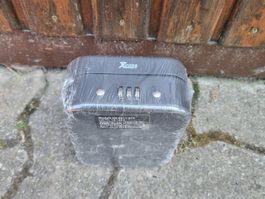 Mini Tresor Xcase mit 3 Fach Zahlenkombi noch verpackt!