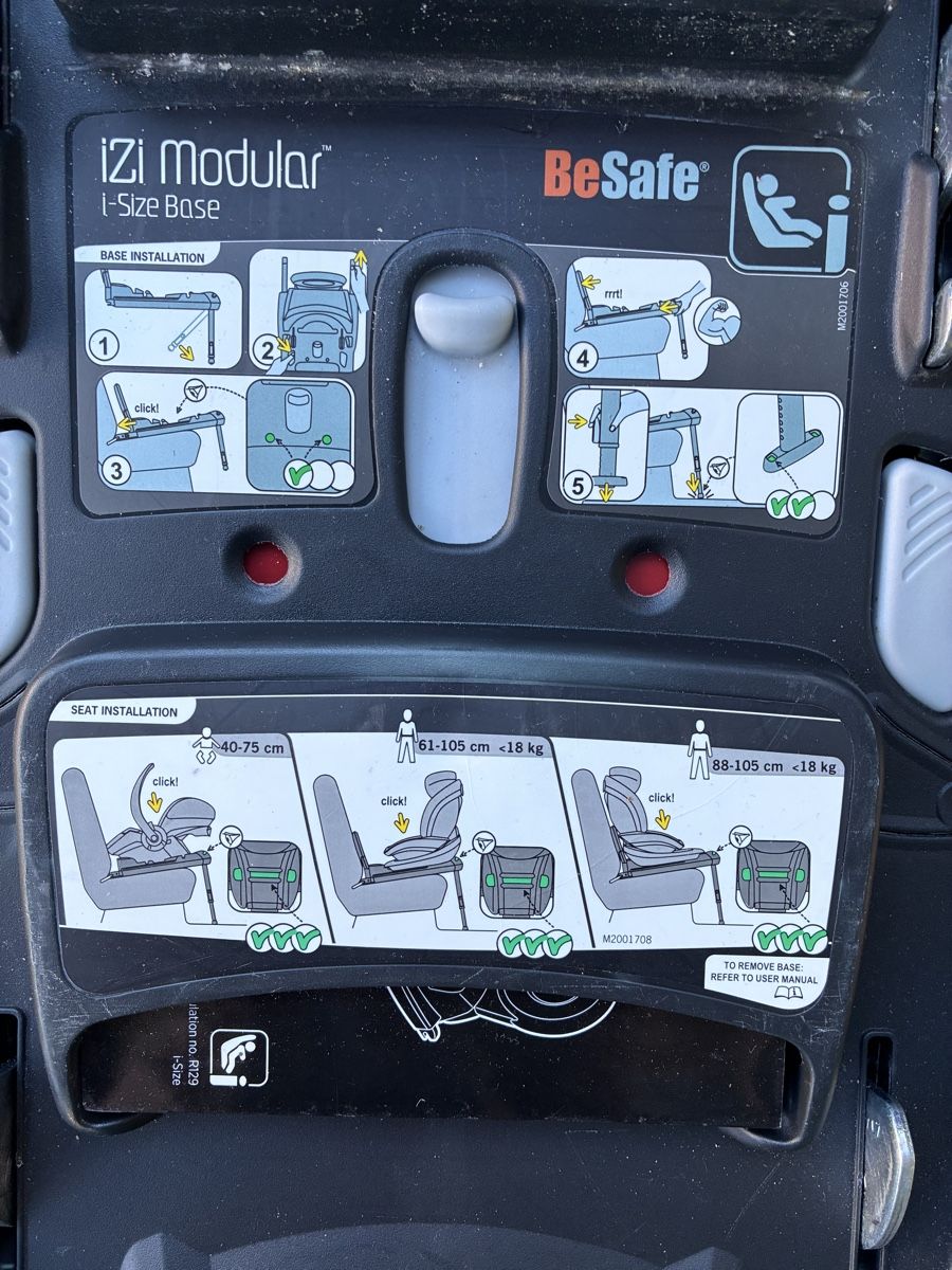 Seggiolini per auto: BeSafe iZi Modular i-Size Basisstation – Usato da Lostorf venduto da kroeste 2