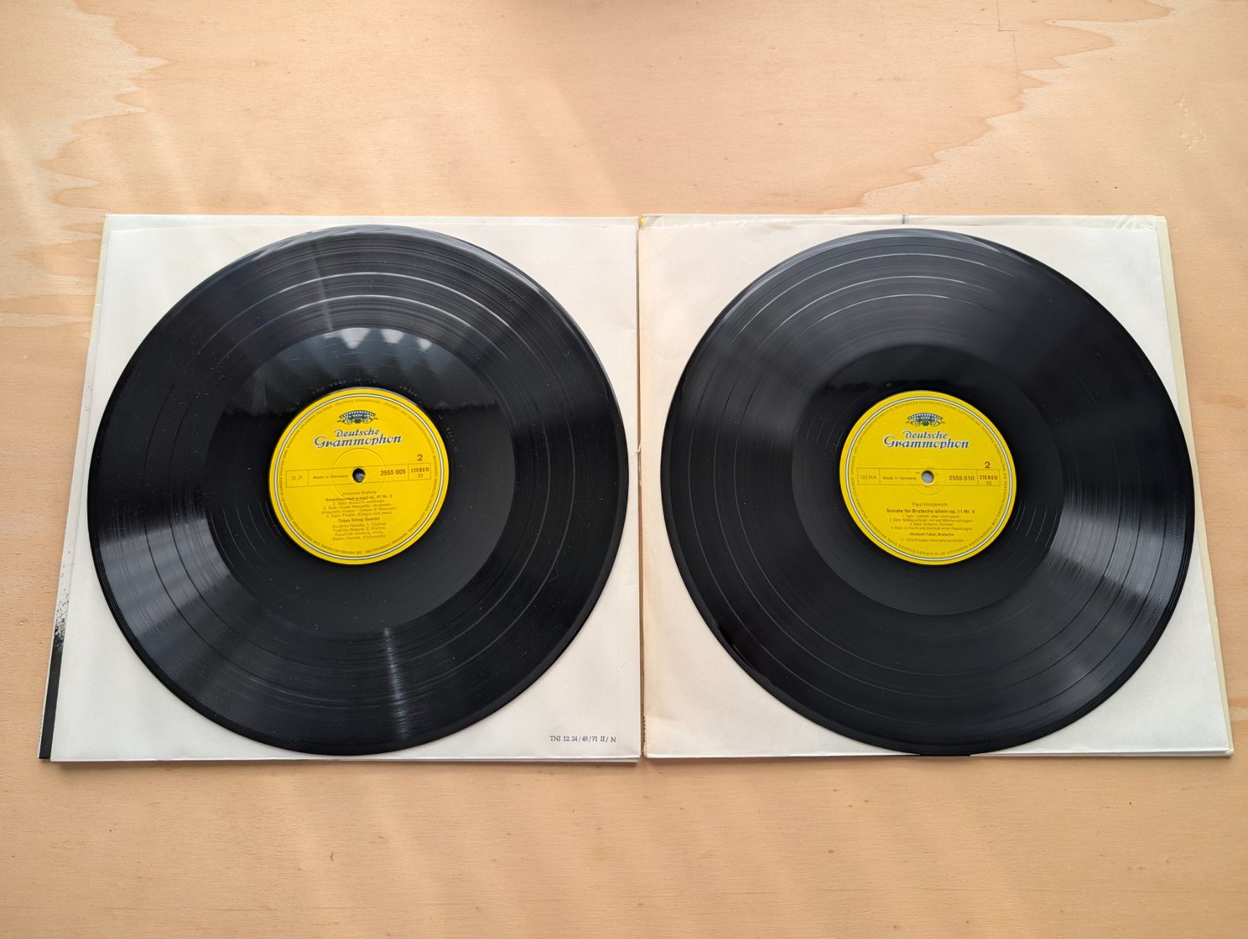 Dischi in vinile: DGG Debut - 2x in NM – Usato da Ebikon venduto da kisuM 7