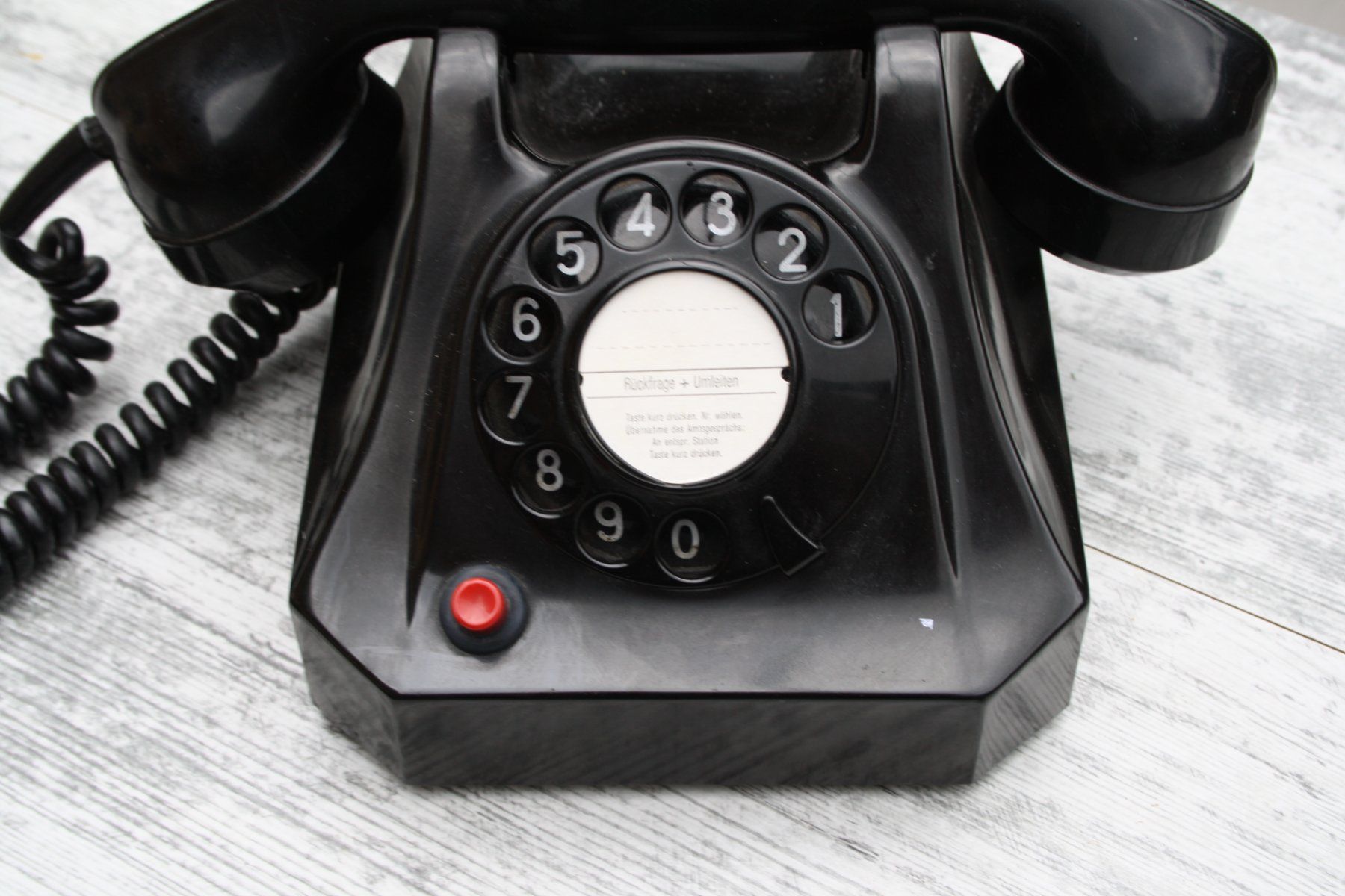 Telefoni: TELEFON VINTAGE MIT WÄHLSCHEIBE – Usato da Wauwil venduto da Pneuedy 3
