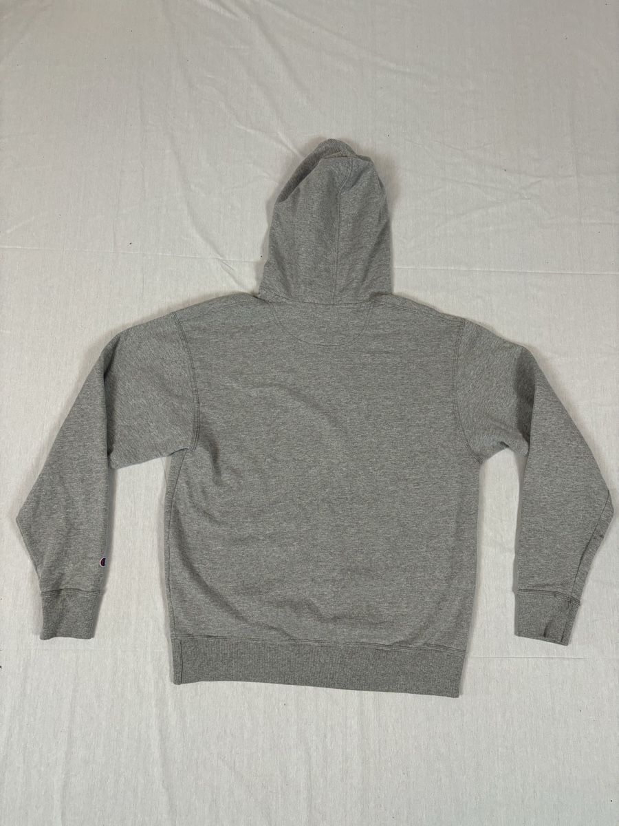 Champion Maglioni & Felpe: Champion Hoodie Grau – Usato da Lindau venduto da KT_Vintage 8