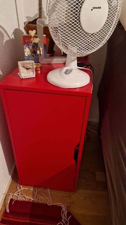 Ikea Mobili per bagno: Petit meuble de rangement rouge  pratique et moderne – Usato da Ostermundigen venduto da Gaia_5c 2