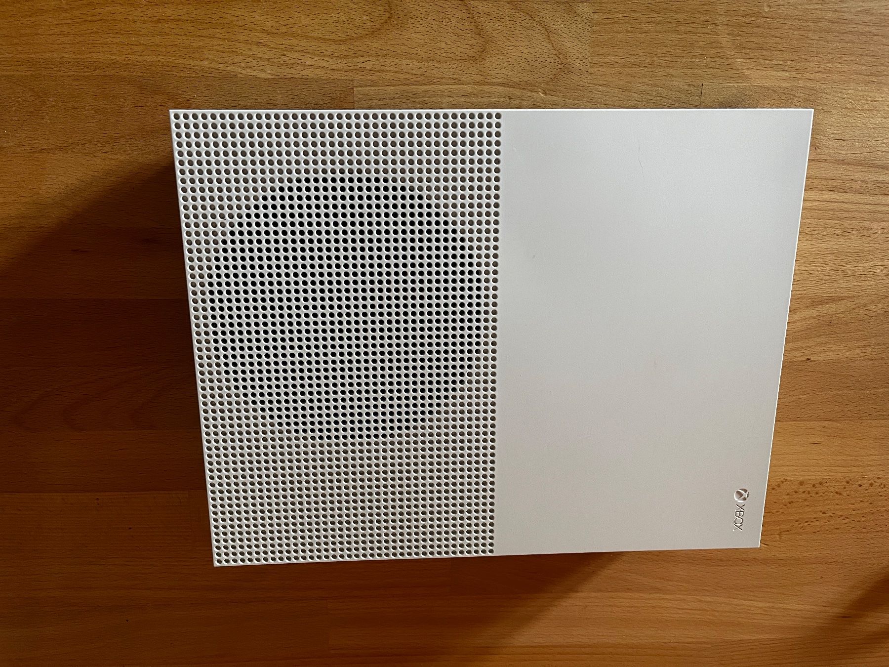Microsoft Console: XBOX one S ohne Spiel – Nuovo (secondo la descrizione) da Fehren venduto da gre_r8kw 3