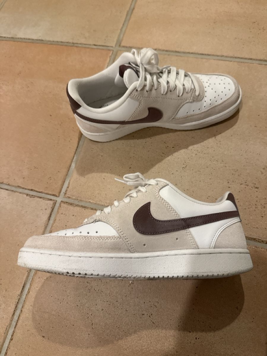 Nike Scarpe da donna: Nike Schuhe – Usato da Uznach venduto da van_w57w 2