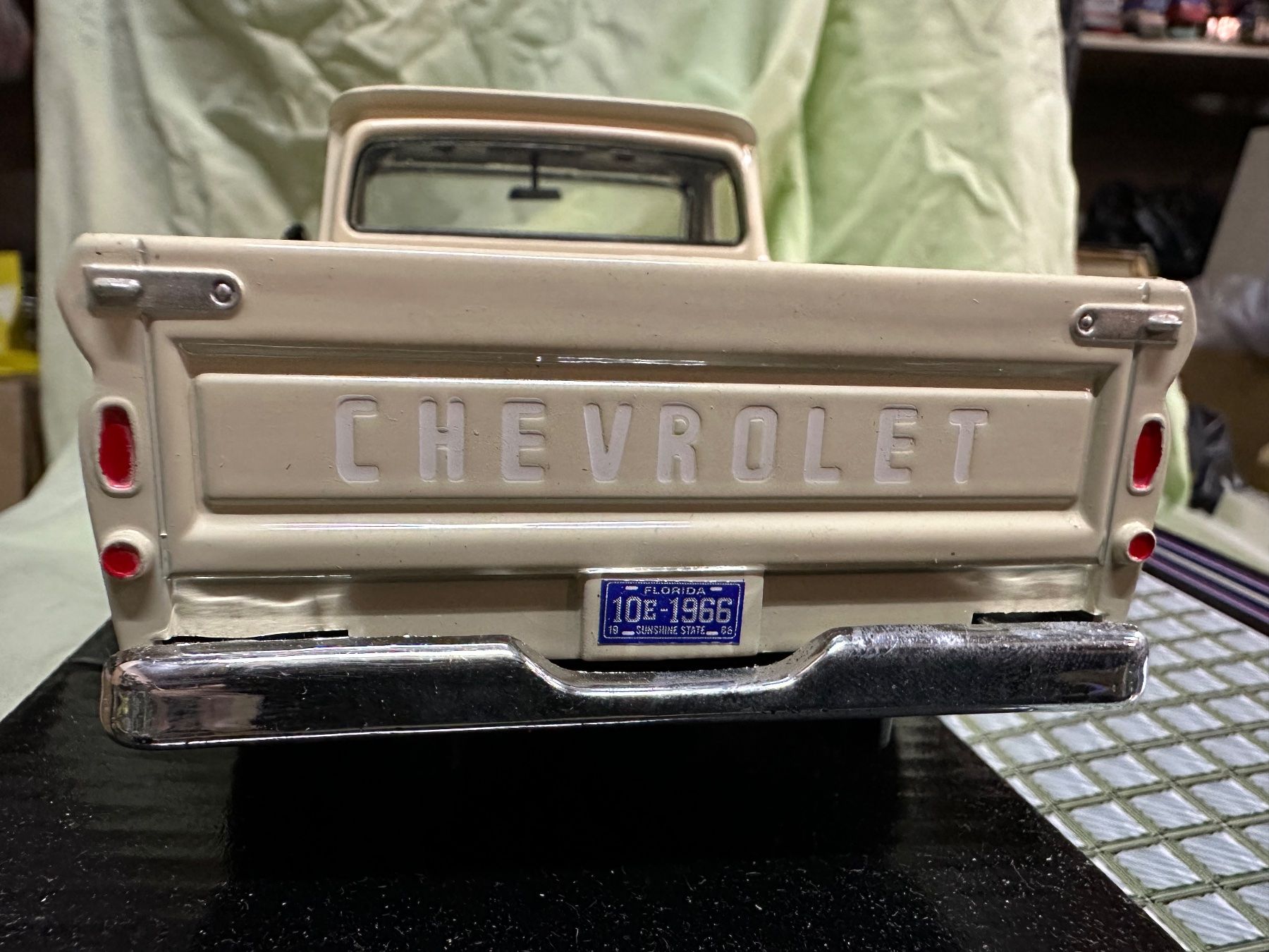 Chevrolet Modellini d'auto: Chevrolet 1966 fleetside pick up oldtimer classic – Nuovo (secondo la descrizione) da Reinach AG venduto da rares75 2