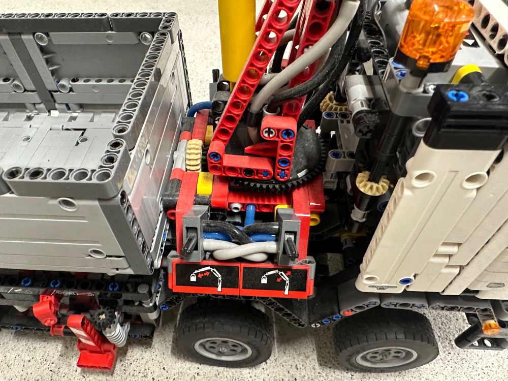 Lego Technic Mercedes LKW 42043 | Kaufen auf Ricardo