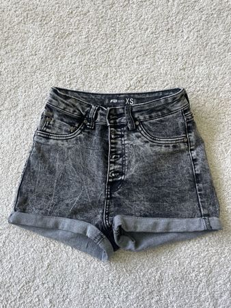 Graue Jeans Shorts, Gr. XS