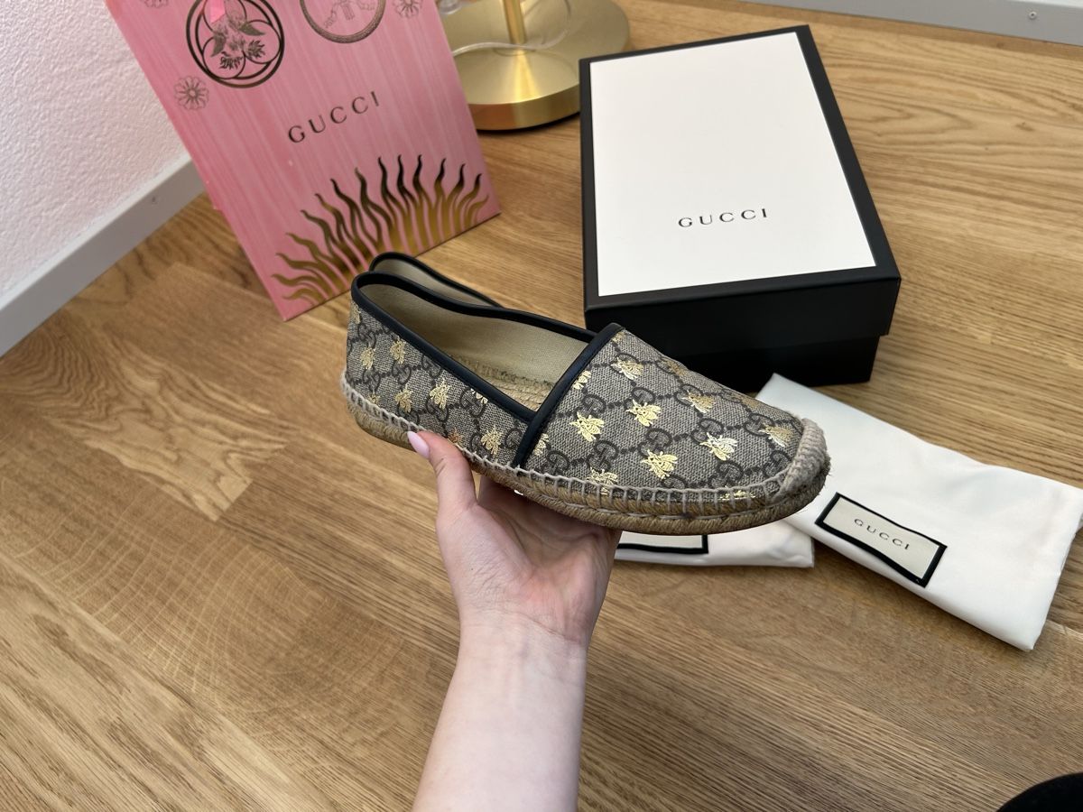 Gucci Scarpe da donna: Gucci Espadrilles mit Bienenmuster, Grösse 36 – Usato da Bern venduto da alena.b 3