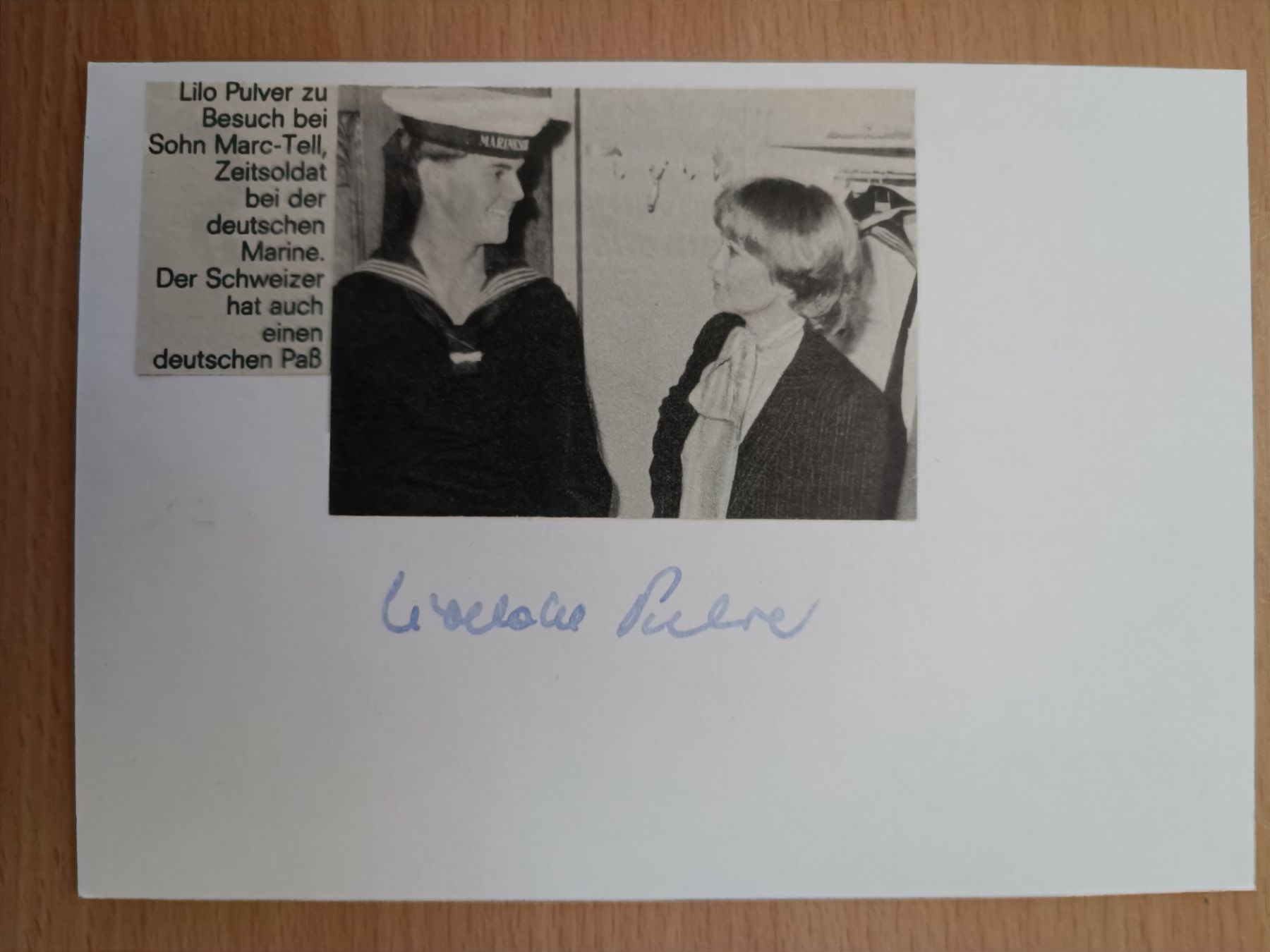 Autographes: Lieselotte Pulver - handsigniert – D'occasion à Menziken par Artographs