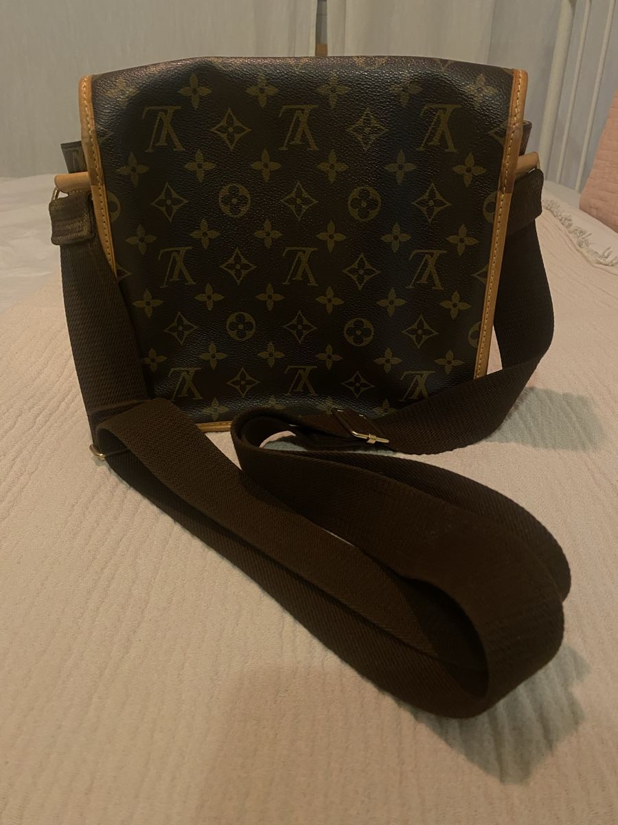 Louis Vuitton Taschen für Damen: Louis Vuitton Messenger Bosphore PM Shoulder Bag – Neu (gemäss Beschreibung) aus Zürich von Spaarfuchs 2