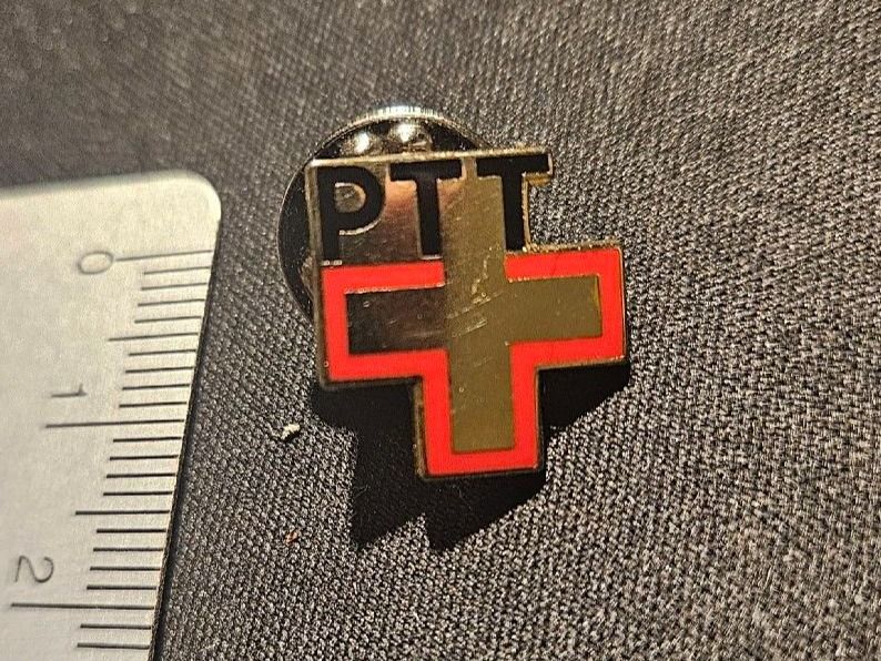 Spille & Fermagli: PTT Pin – Usato da Bern venduto da Respirit 4