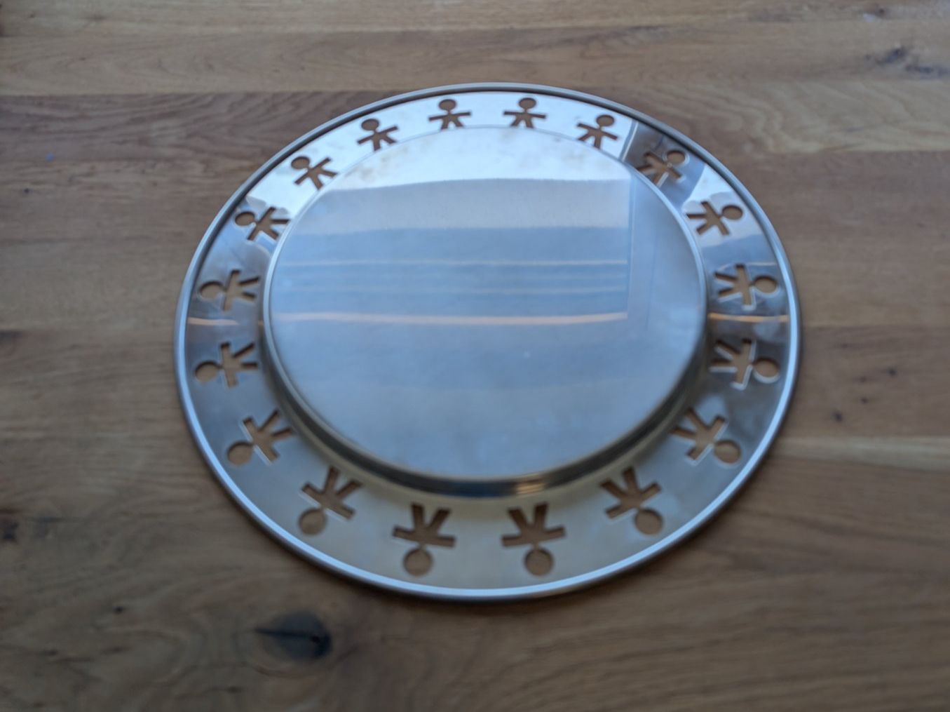 Alessi Servierplatten: Alessi Girotondo Tablett – Gebraucht aus Walchwil von Rica_qmy6 1