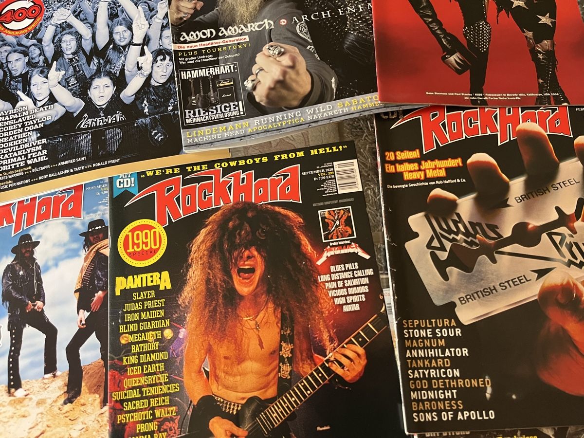 Riviste & Magazine: ROCKHARD/ 96 Ausgaben/2012-24 – Usato da hunzenschwil venduto da Oldipark