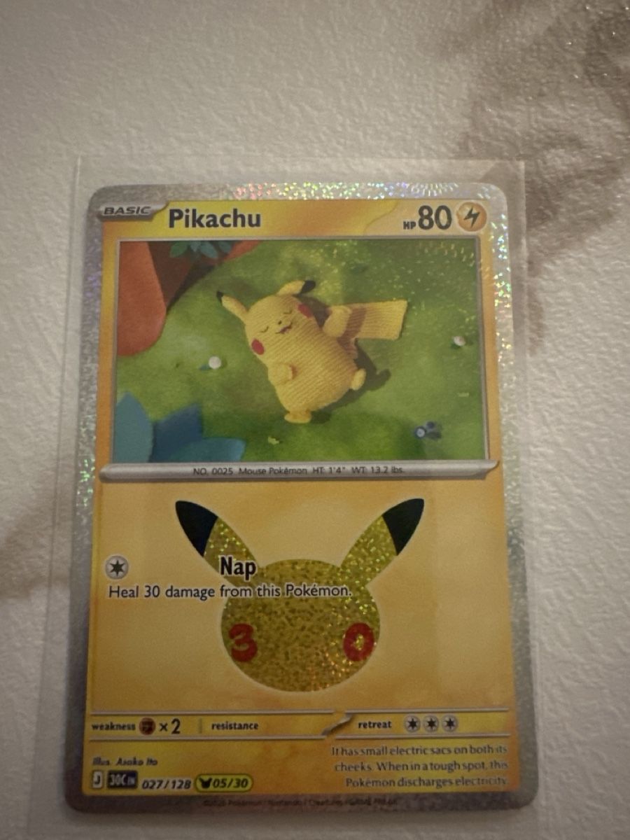 Pokémon Sammelbilder & Trading cards: Carte Pokémon Pikachu 30TH – Neu (gemäss Beschreibung) aus La Chaux-de-Fonds von Fooleee