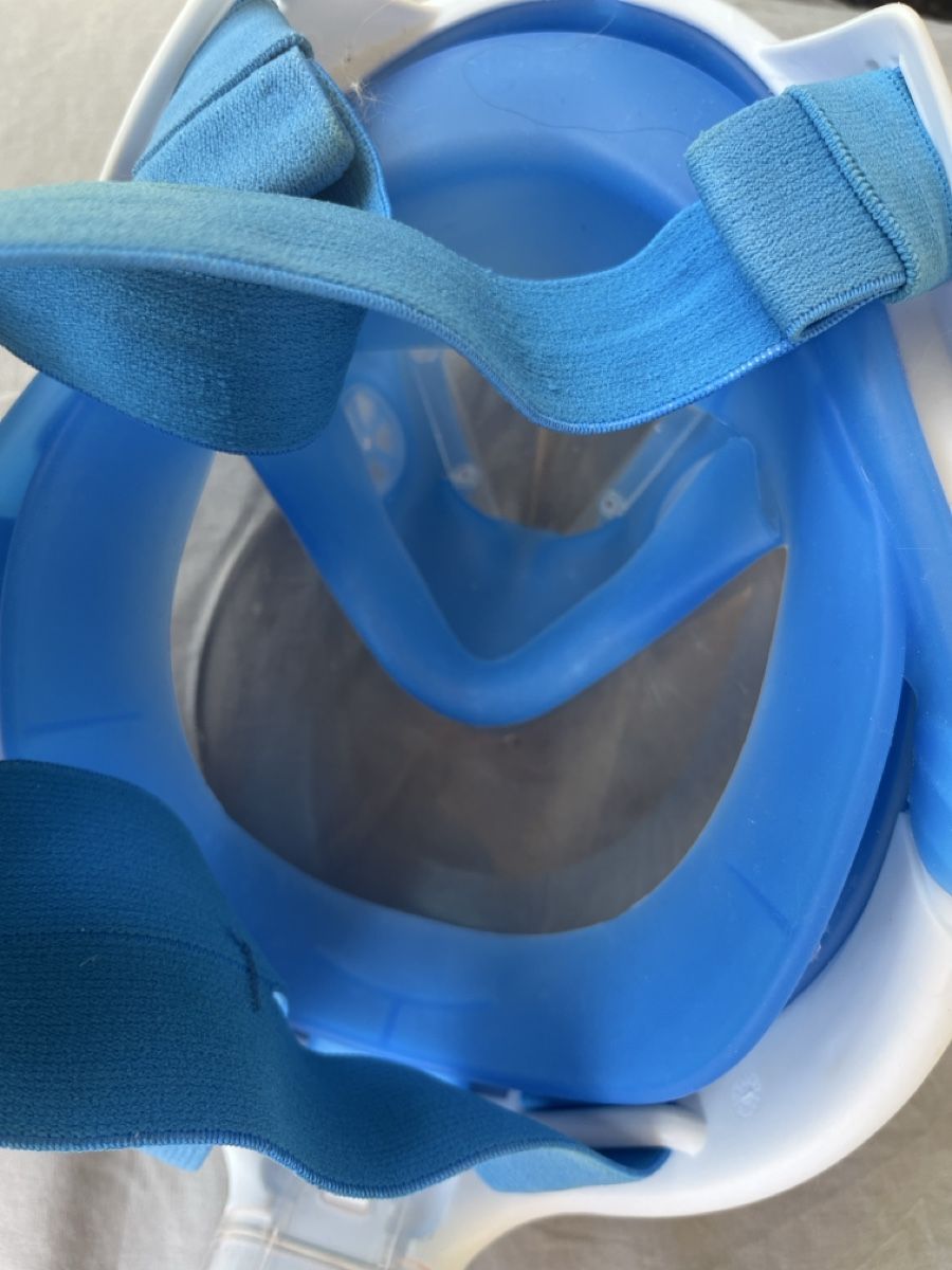 Pinne, Maschere & Boccagli: Masque de snorkeling Tribord blanc bleu utilisé – Usato da Cornaux NE venduto da mcsm 3