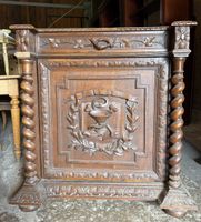 Meuble ancien bois sculpté