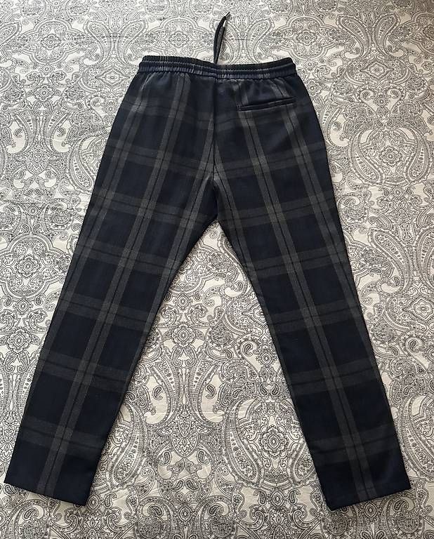 Pantaloni: Karo-Hose mit elastischem Bund Gr: M – Usato da Dübendorf venduto da trustedpicks 2