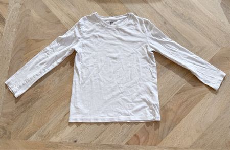 Basic Shirt weiss, Gr. 122/128