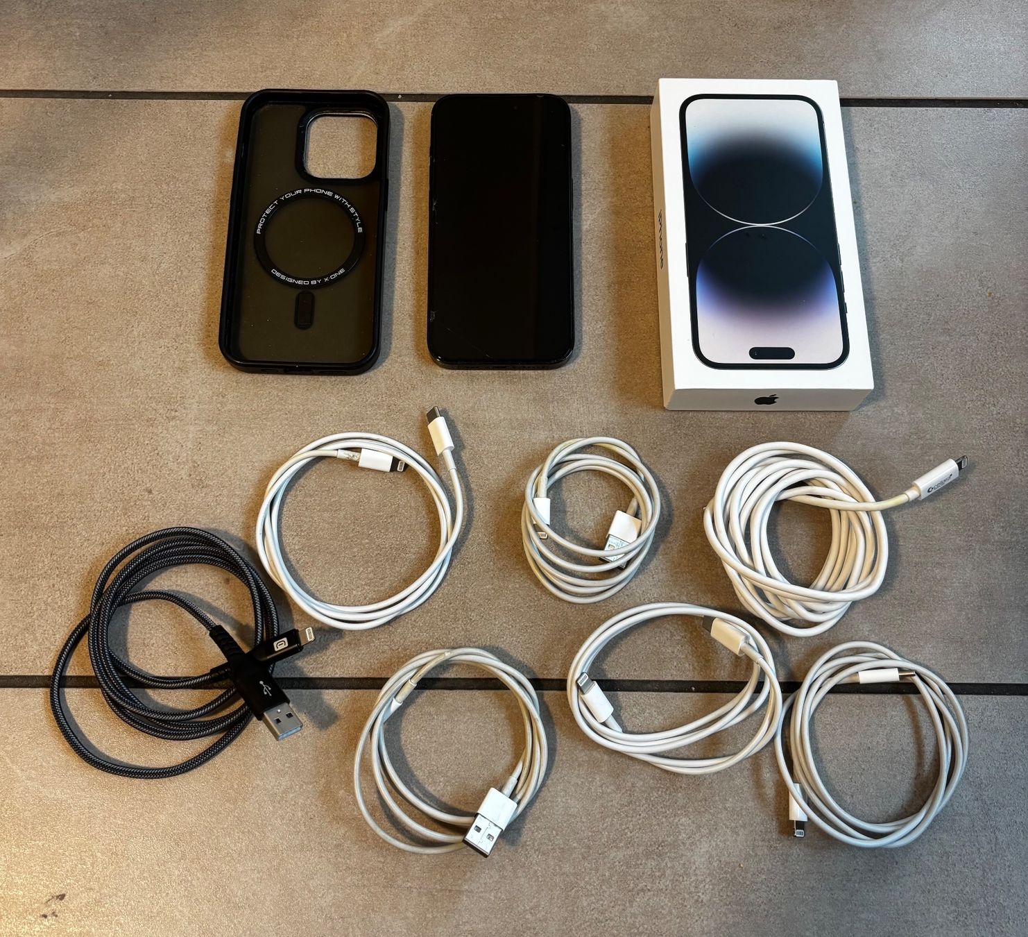 Apple Handys / Smartphones: Iphone 14 Pro 256 Gb – Gebraucht aus Basel von lau_h9dc 3