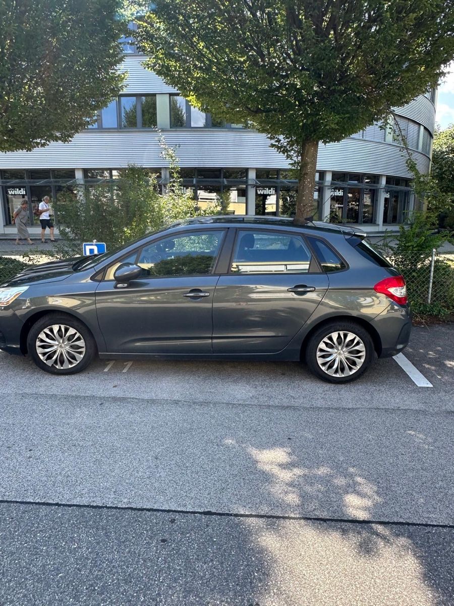 Citroën Autos: Citroen C4 1.4  – D'occasion à Vordemwald par Migu11 2