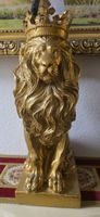Goldener Deko Löwe mit Krone