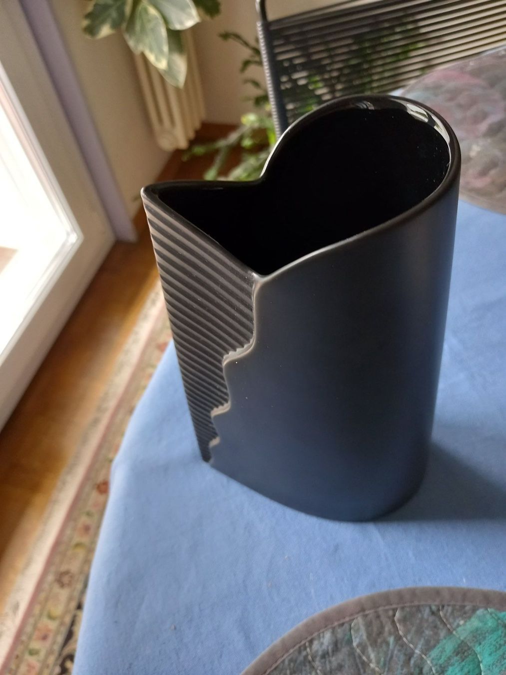 Rosenthal Vasi & Recipienti: Vase noir Rosenthal par Uta Feyl – Nuovo (secondo la descrizione) da St-Sulpice VD venduto da asc_5twt 2