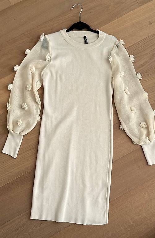 Kleider: Kleid mit Pufferärmel Gr. 36/S – Gebraucht aus Steinhausen von inmumi