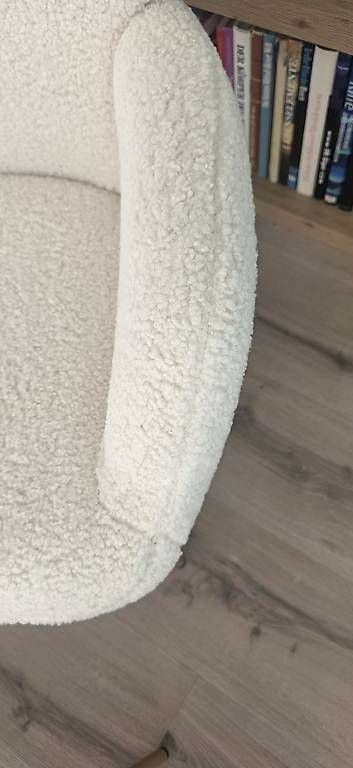 Poltrone: BOUCLÈ SESSEL mit Hocker neuwertig – Usato da Goldau venduto da Lillyhawaii 2