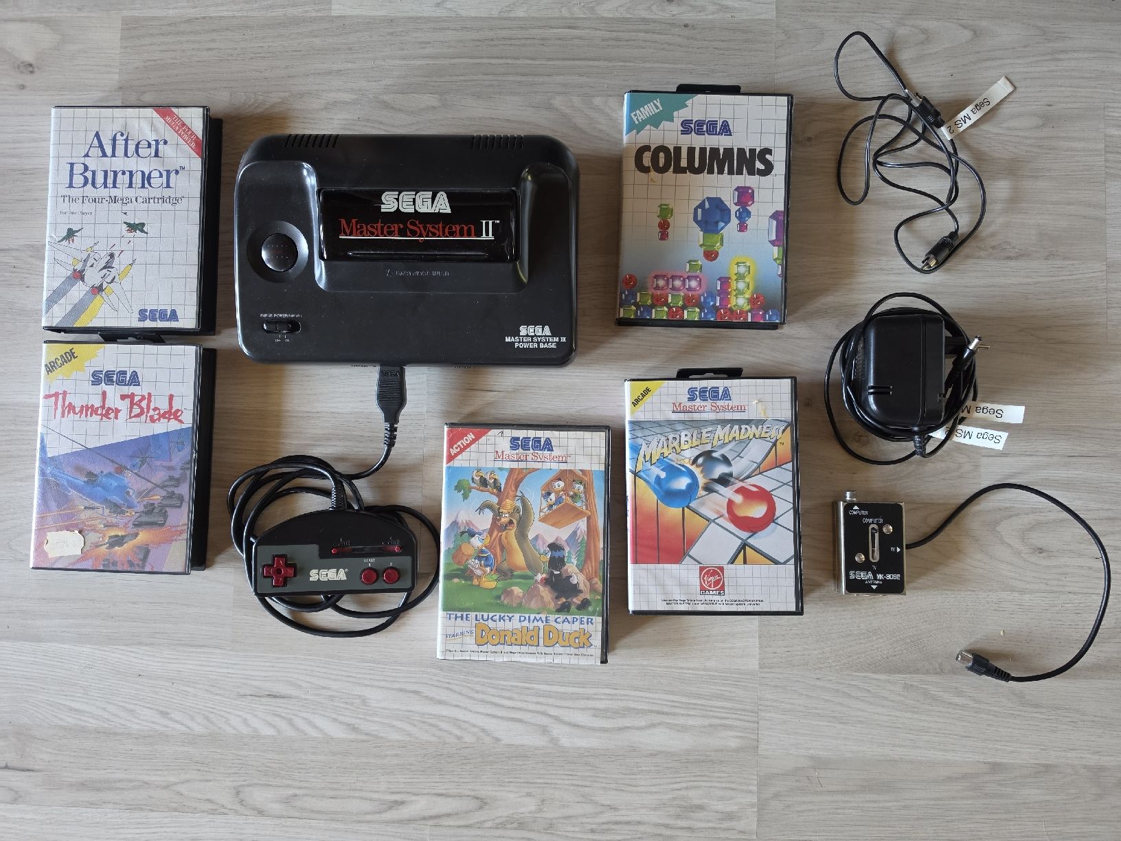 Sega Giochi: Sega Master System II + SG Commander + 5 Spiele – Usato da Tafers venduto da whereyogamesat