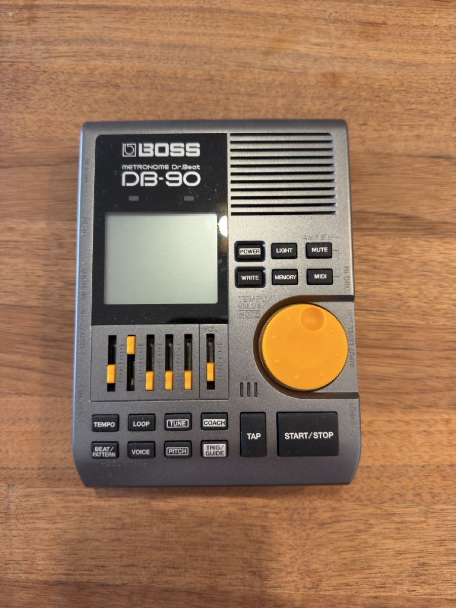 Boss Strumenti musicali: Boss DB-90 – Usato da Zürich venduto da smb1234