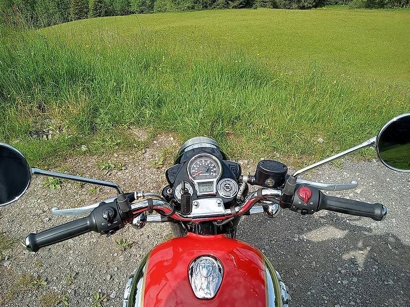 Royal Enfield Strasse: Zu Verkaufen: Royal Enfield 350 Classic Chrome Red – Gebraucht aus Hasle LU von Stom7 4