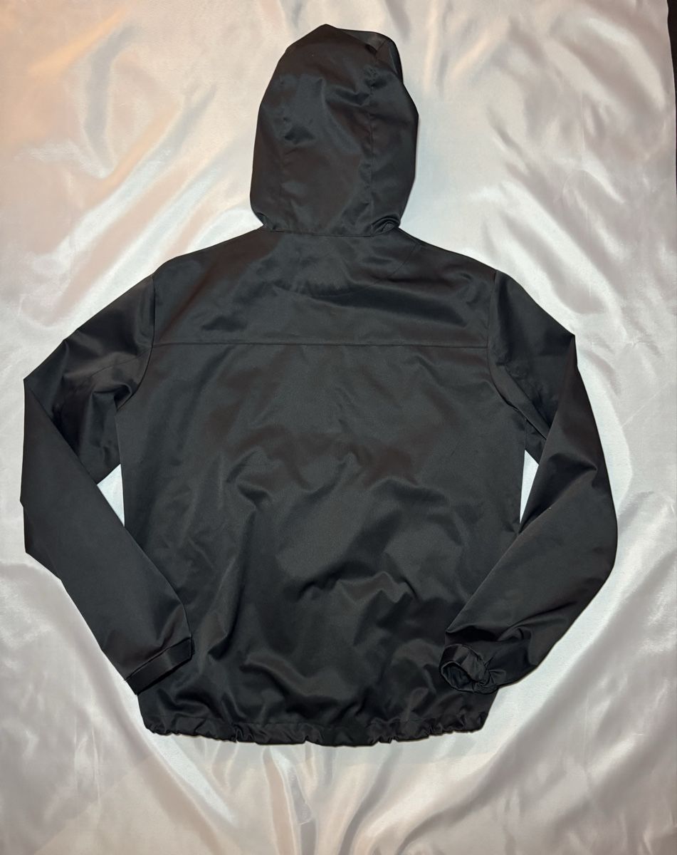 6PM Giacche: Original 6pm Lightweight Kapuzenjacke Herren M – Usato da Vionnaz venduto da b_f_d_r_g 1