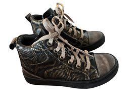 Liquidation_ Sneaker aus Leder, Gr. 28